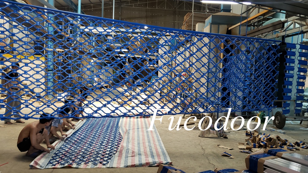 Cửa cuốn Mắt Võng tại điện máy xanh tại Cao Bằng, Báo giá cửa cuốn mắt lưới tại Hà Nội 