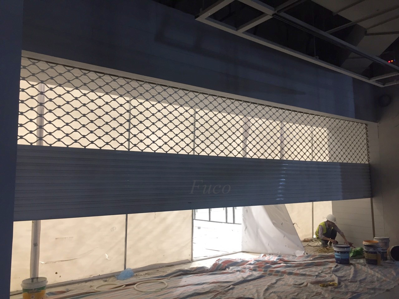 Cửa Cuốn Lưới Mắc Võng Sơn Tĩnh Điện