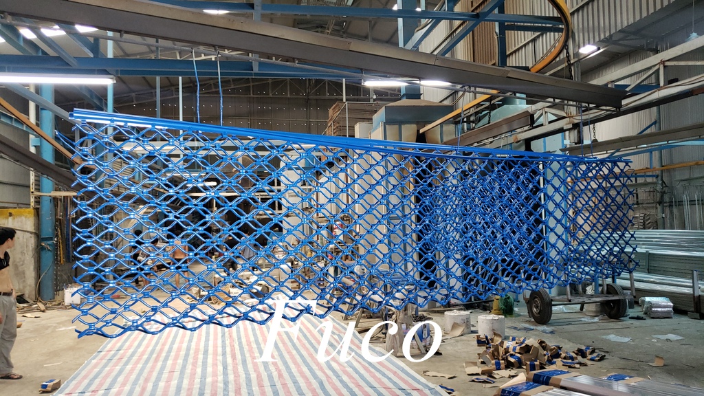 Cửa cuốn mắt võng, mắt lưới, mắt cáo tại Ayun Pa, Gia Lai