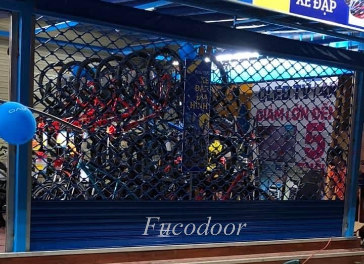 Cửa cuốn mắt võng tại Điện Máy Xanh, Sản xuất cửa cuốn Mắt Võng