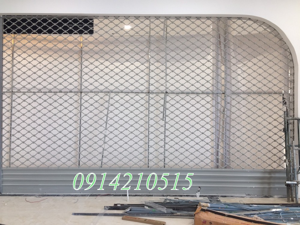 cửa cuốn mắt võng sơn tĩnh điện aeon mall