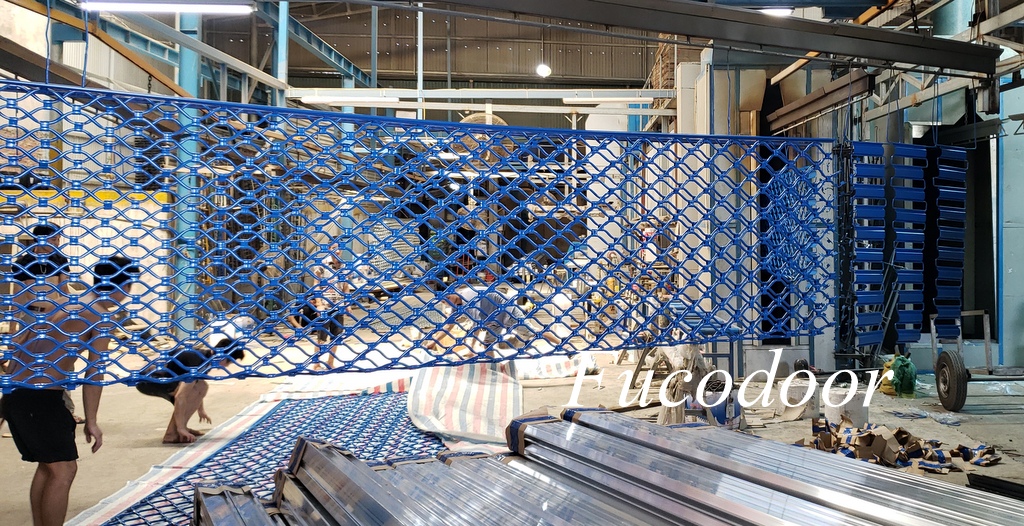 Cửa mắt cáo, mắt võng