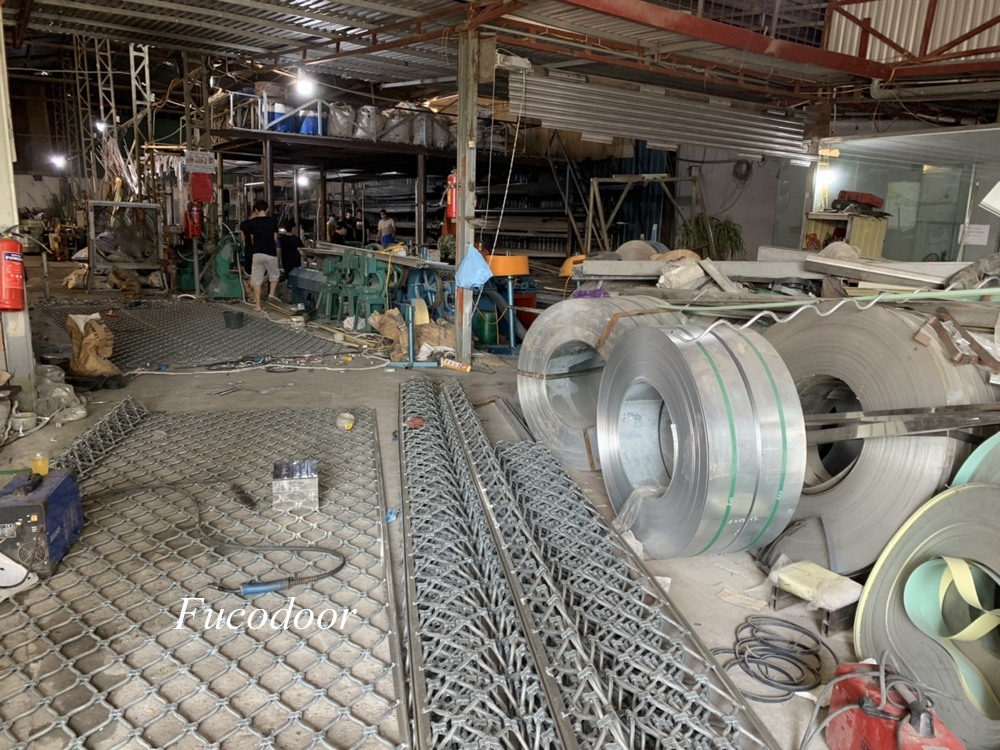 Cửa mắt cáo, mắt võng