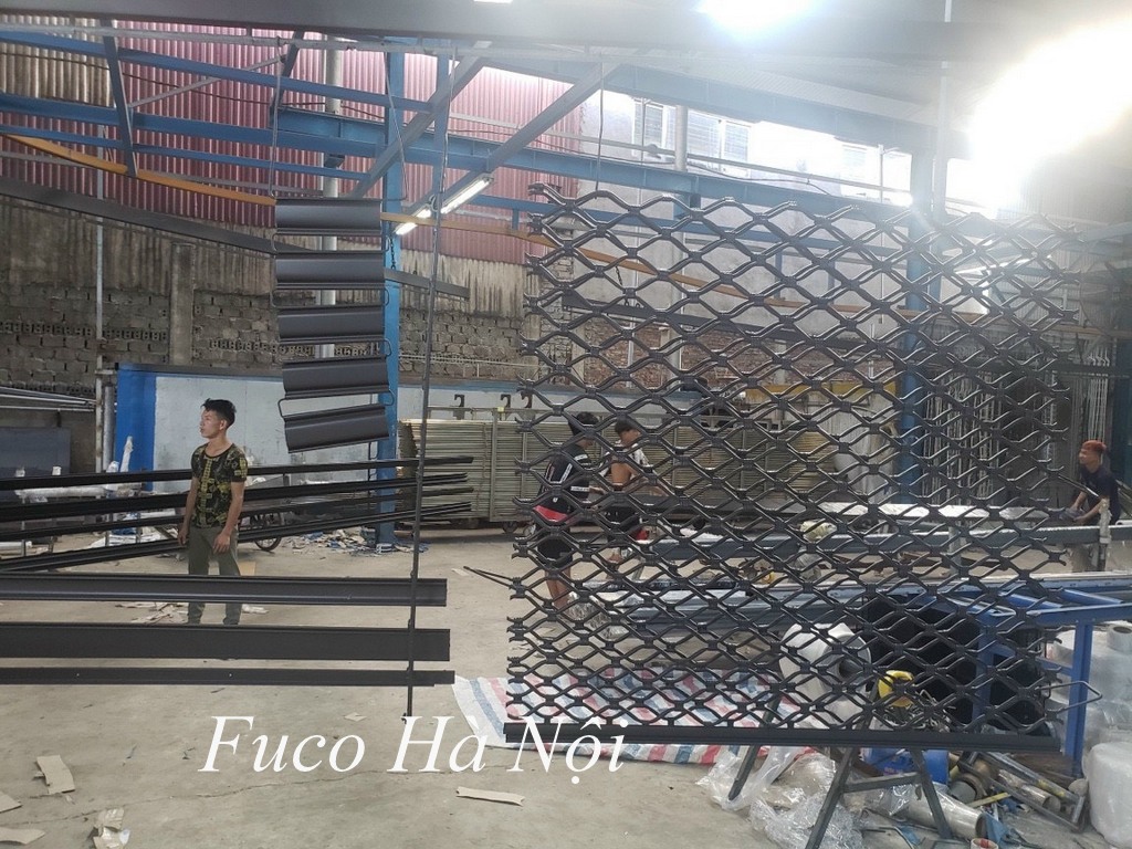 cửa cuốn mắt võng sơn tĩnh điện