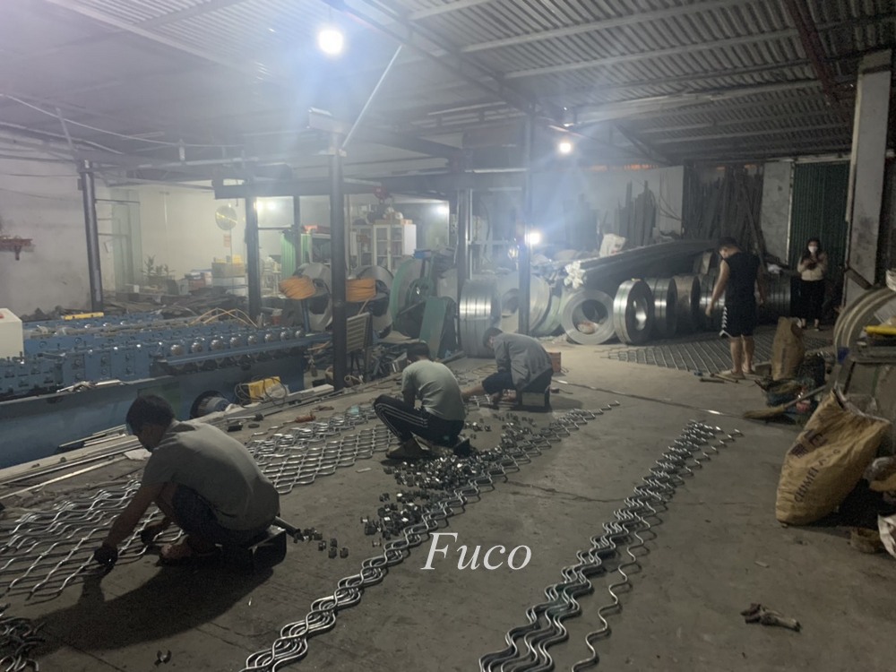 Cửa Cuốn Mắc Võng Sơn Tĩnh Điện