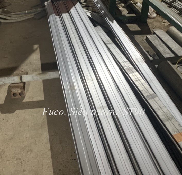 Cửa cuốn thép 2 lớp