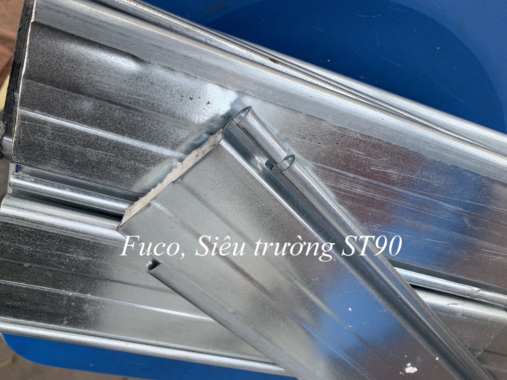 Cửa cuốn thép Siêu trường ST90, bông gốm năm 2021