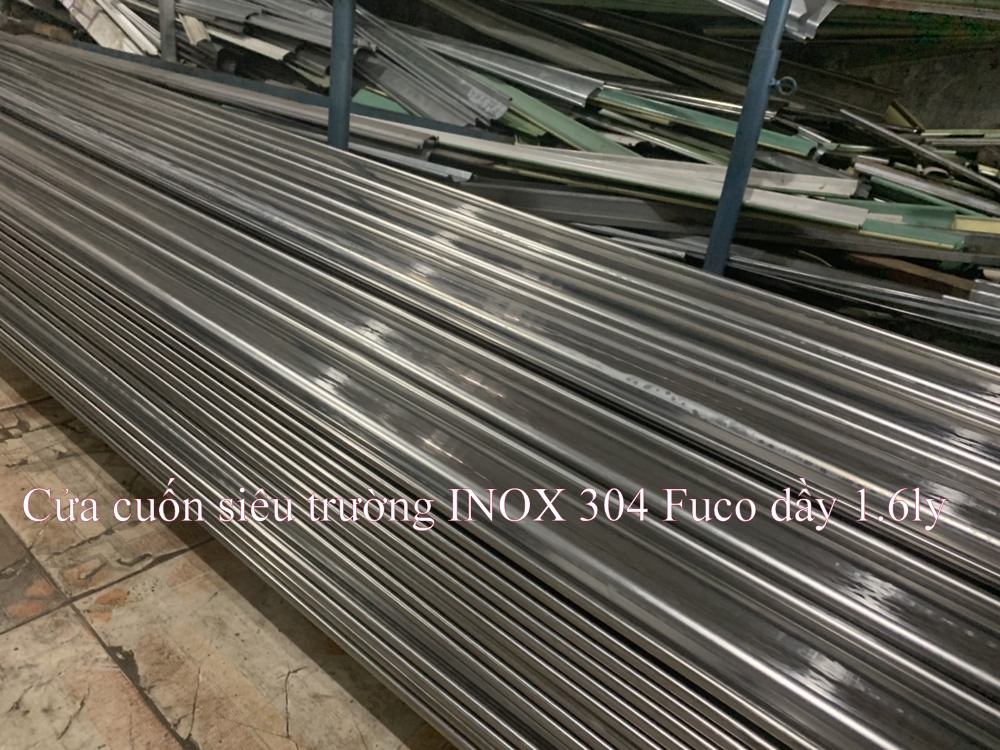 Cửa cuốn inox 304