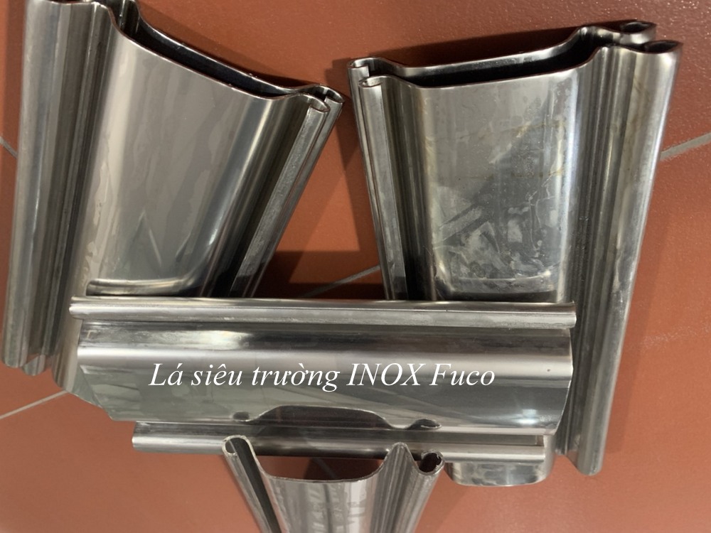 cửa cuốn inox
