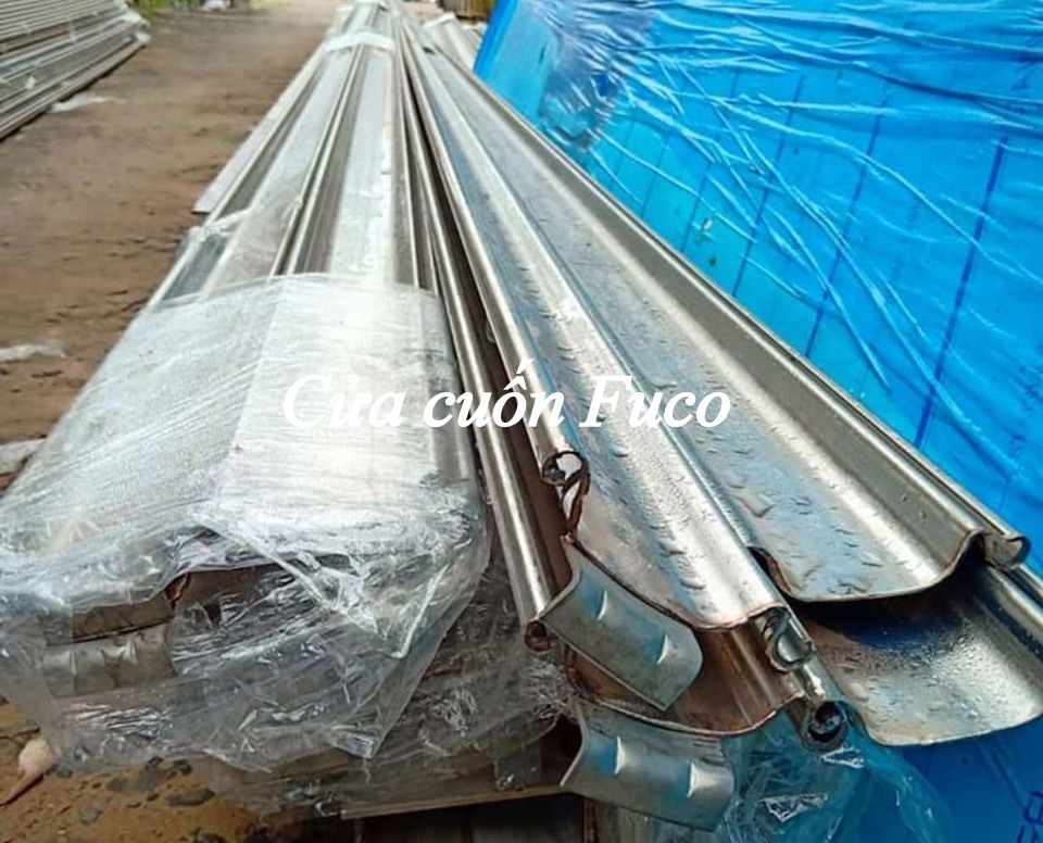 Cửa cuốn siêu trường inox