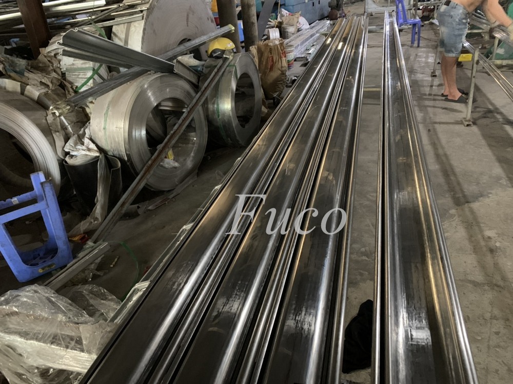 Cửa cuốn siêu trường INOX St100 dầy 1.2mm