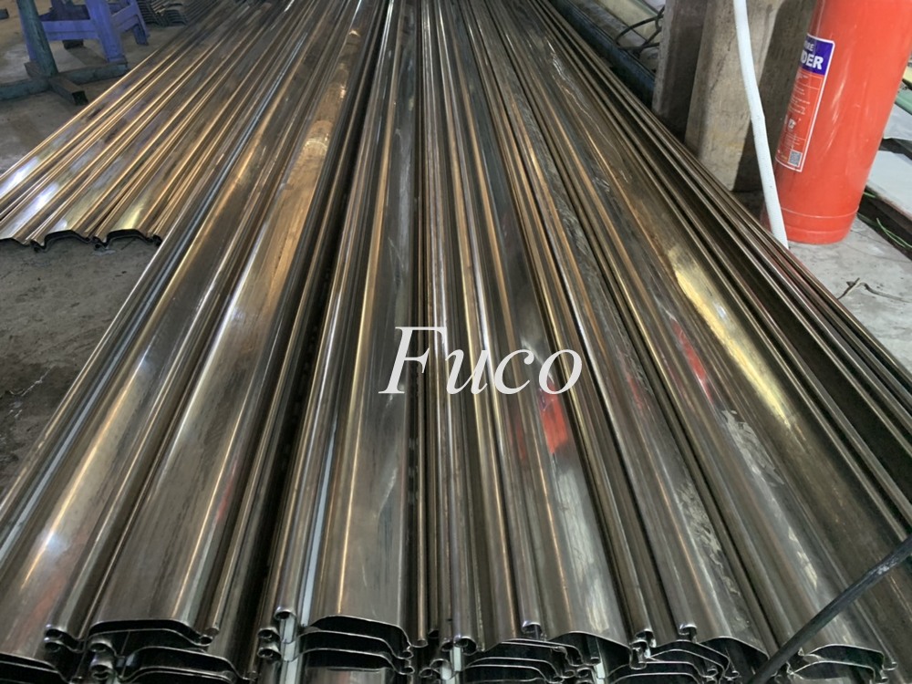 Cửa cuốn siêu trường INOX St100 dầy 1mm