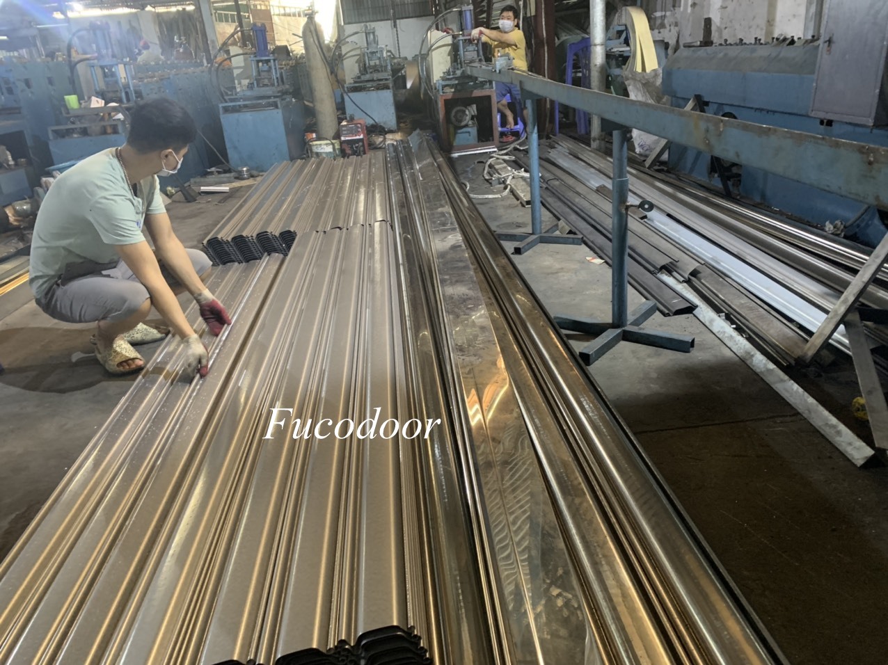 Cửa cuốn siêu trường INOX độ dầy 1.2ly