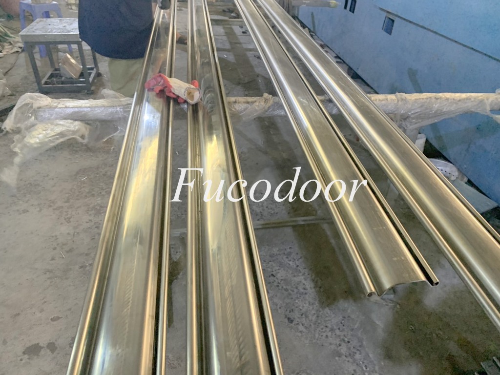 Cửa cuốn siêu trường INOX