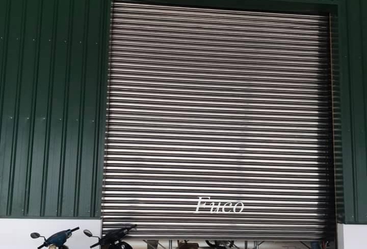 Giá cửa cuốn inox