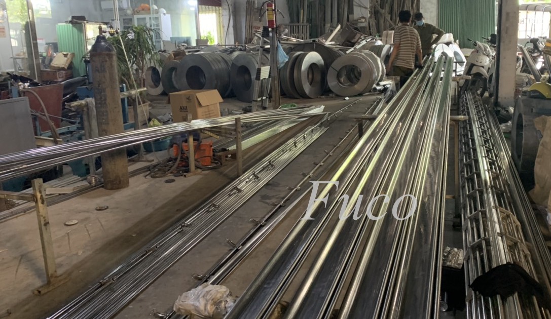 Cửa cuốn siêu trường INOX