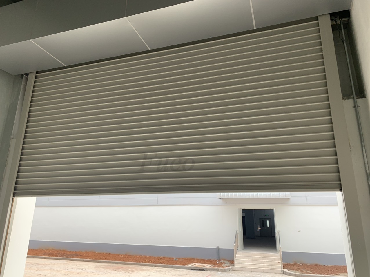 cửa cuốn siêu trường ST85