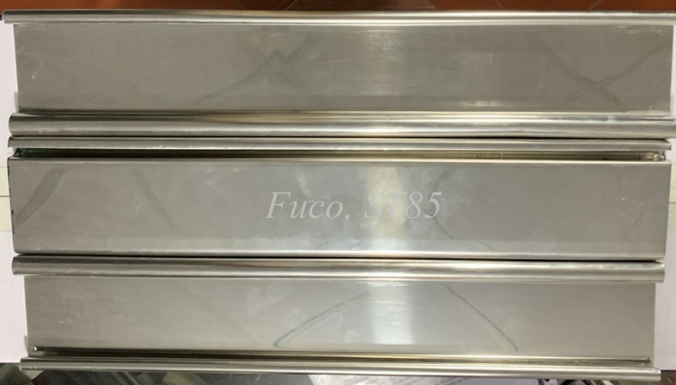 Cửa cuốn INOX 304