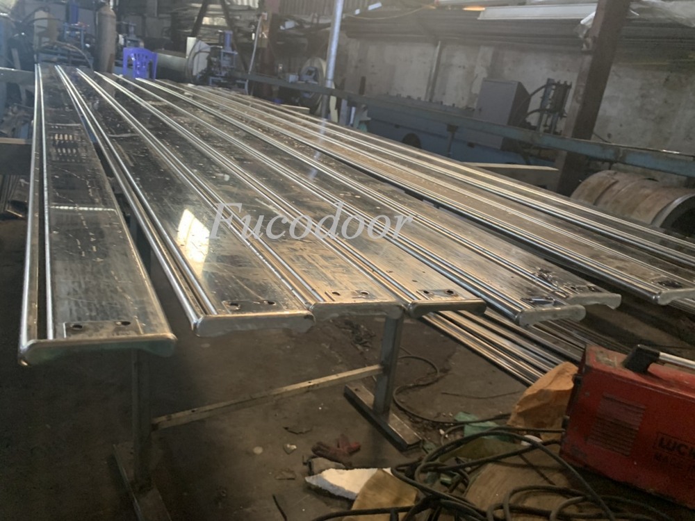 Báo giá cửa cuốn nhà xưởng, cửa cuốn siêu trường