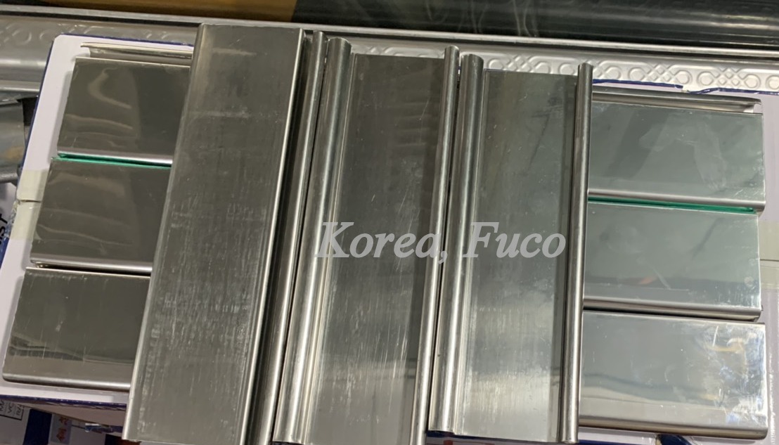 Cửa cuốn siêu trường inox, cửa cuốn inox 304