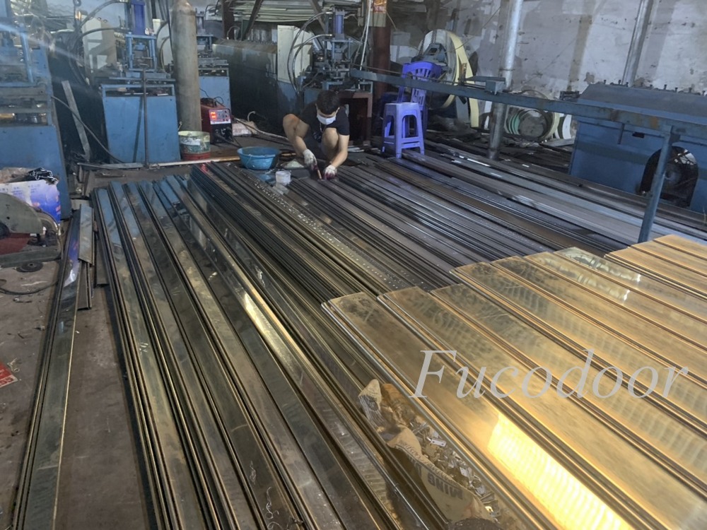 Báo giá cửa cuốn siêu trường