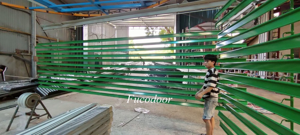 Cửa cuốn siêu trường sơn tĩnh điện dầy 1.4ly