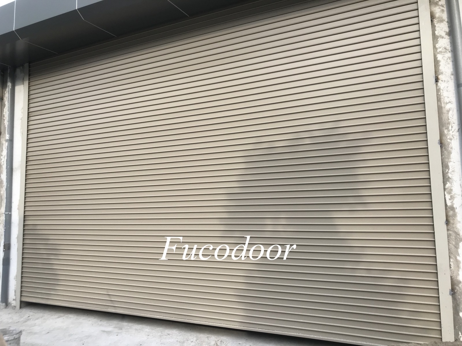 Các mẫu cửa nhà xưởng