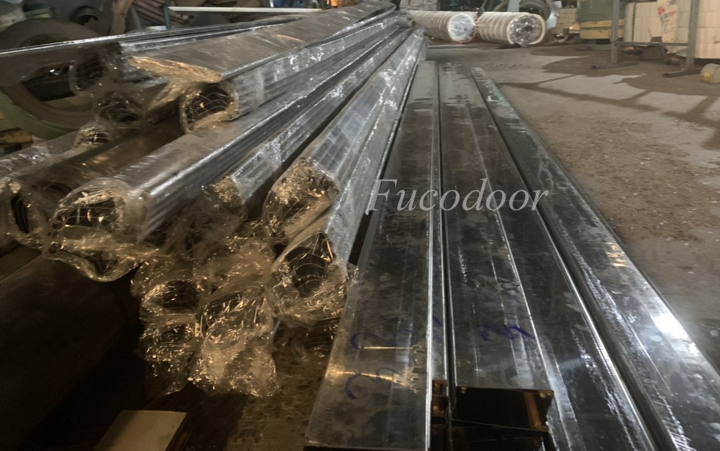 Giá cửa cuốn inox, báo giá cửa cuốn siêu trường, cửa cuốn inox