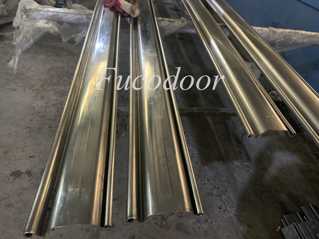 Giá cửa cuốn inox, báo giá cửa cuốn siêu trường, cửa cuốn inox