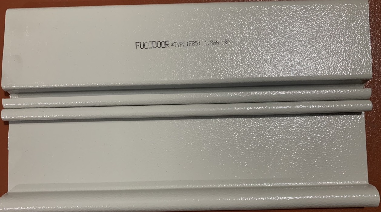 Mua lá cửa cuốn ở đâu