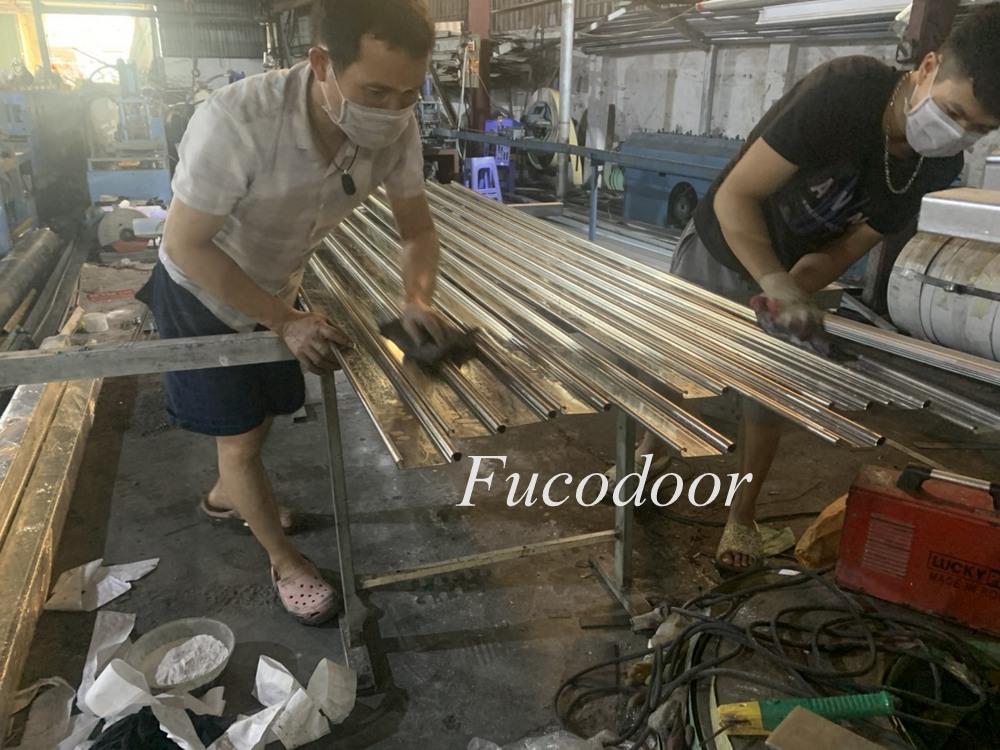 Báo giá cửa cuốn siêu trường inox korea