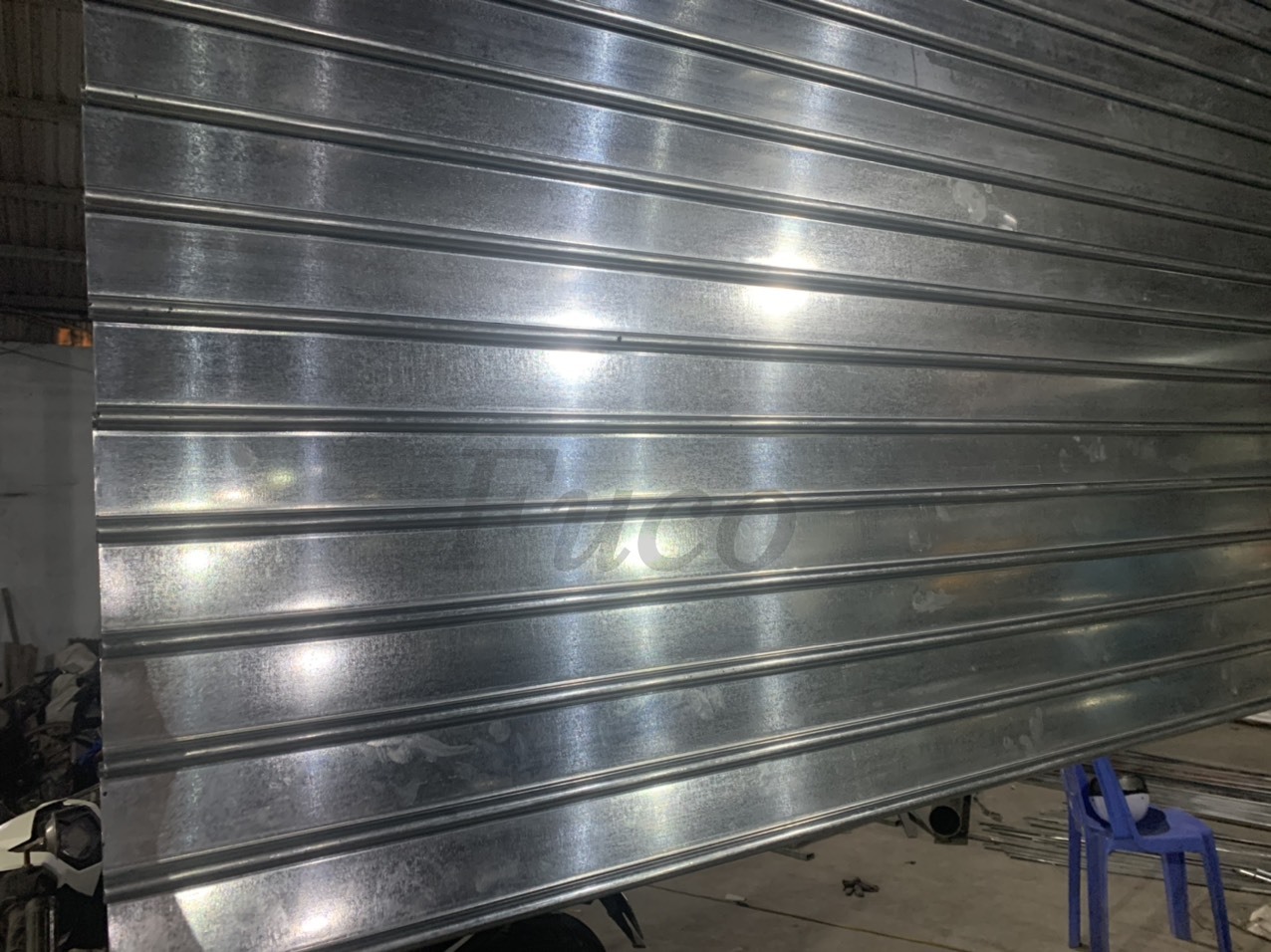 cửa cuốn siêu trường ST85