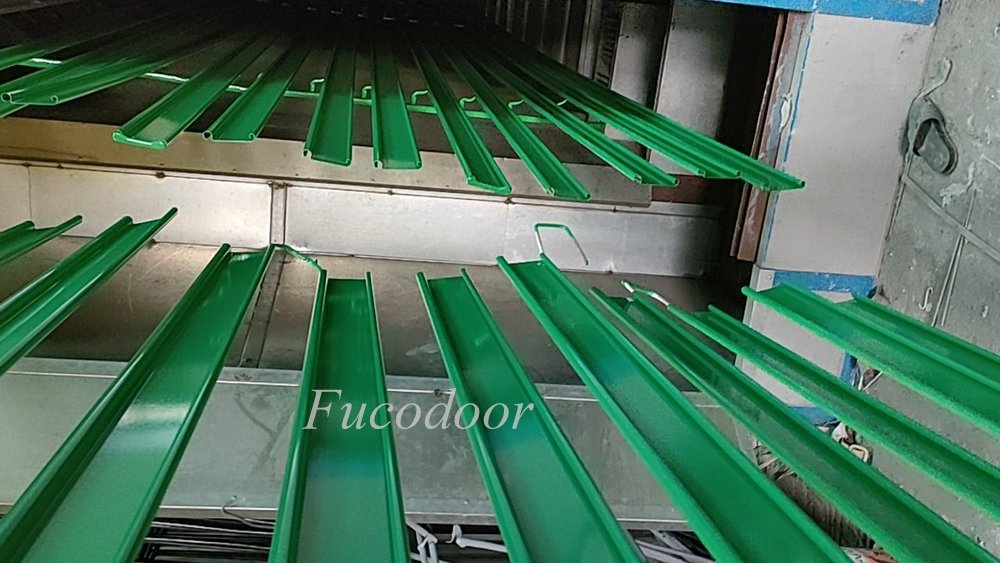Cửa cuốn siêu trường sơn tĩnh điện dầy 1.5ly