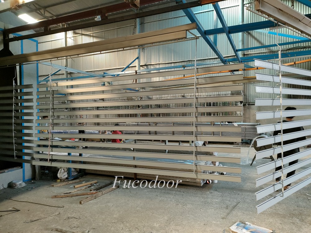 Cửa cuốn thép sơn tĩnh điện