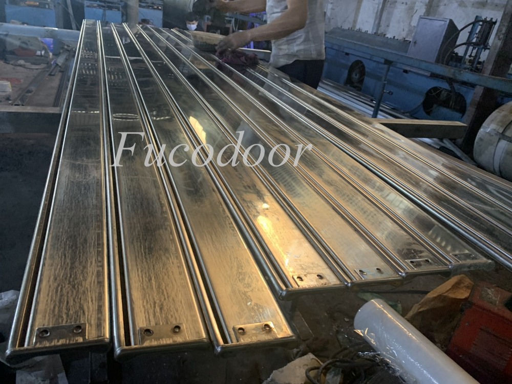 Cửa cuốn siêu trường