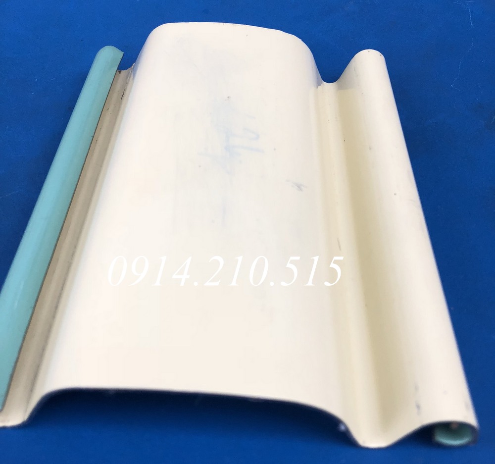 cửa cuốn siêu trường thép mạ màu