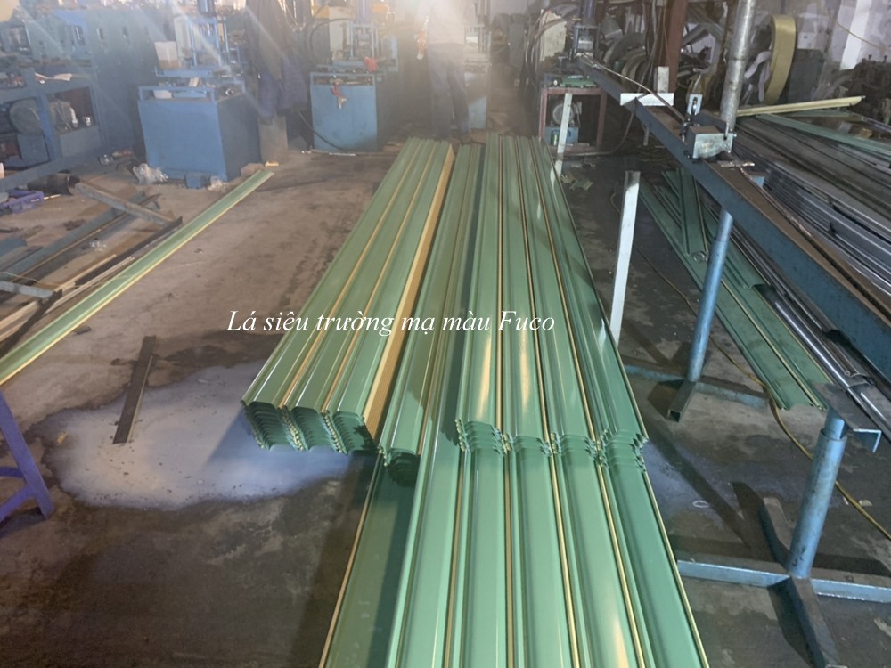 Cửa cuốn siêu trường thép mạ màu dầy 1ly