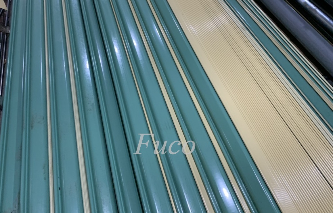 cửa cuốn siêu trường thép mạ màu