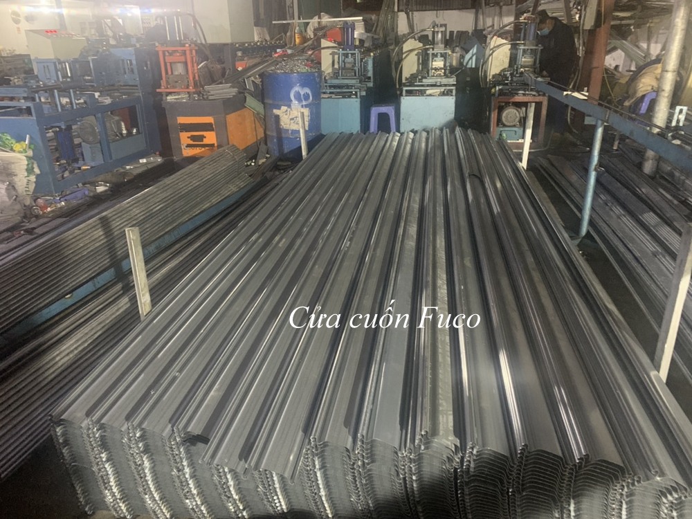  Cửa cuốn siêu trường, cửa cuốn nhà xưởng