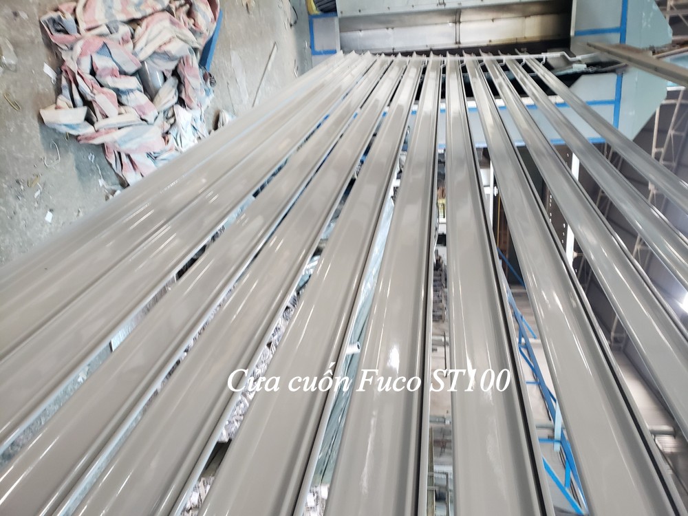 Cửa cuốn thép Siêu trường ST100