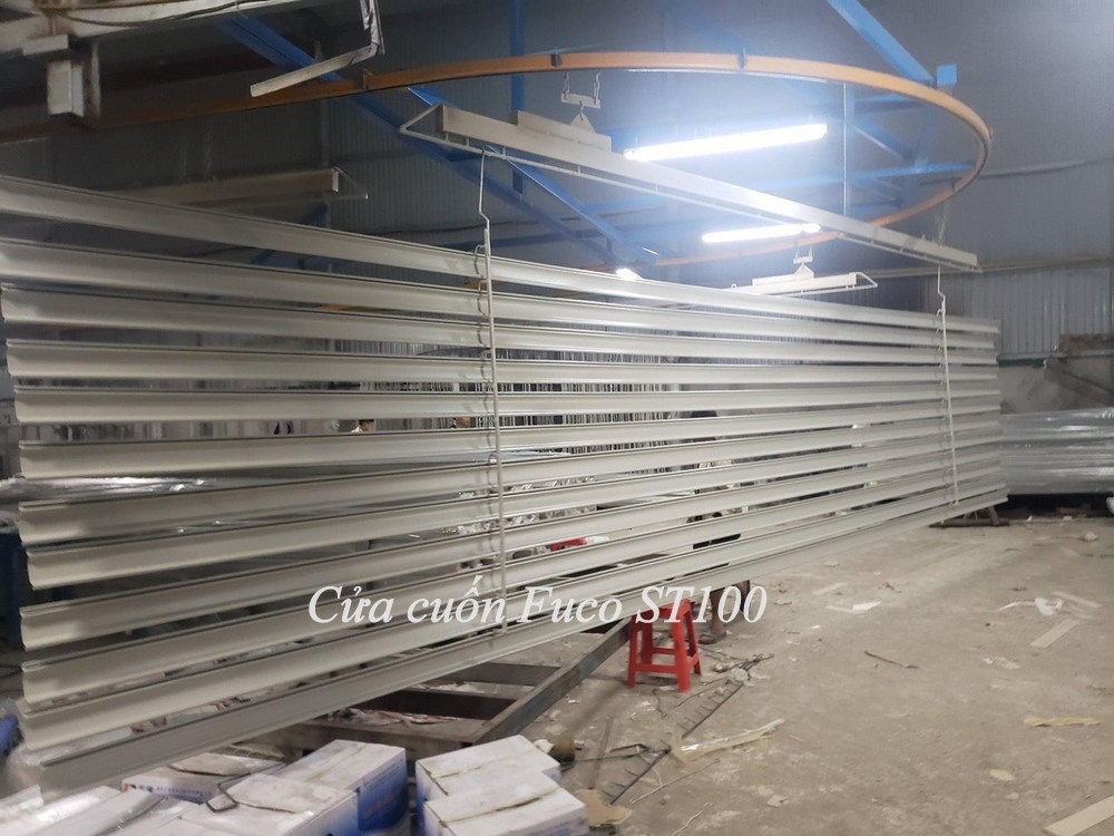 Cửa cuốn siêu trường, Cửa cuốn siêu trường ST100