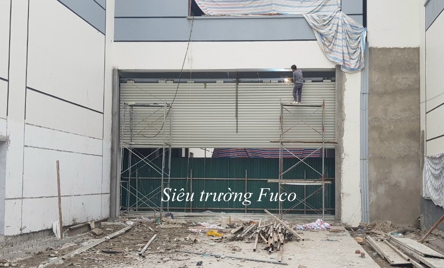 Cửa cuốn siêu trường giải pháp cho cửa kích thước lớn