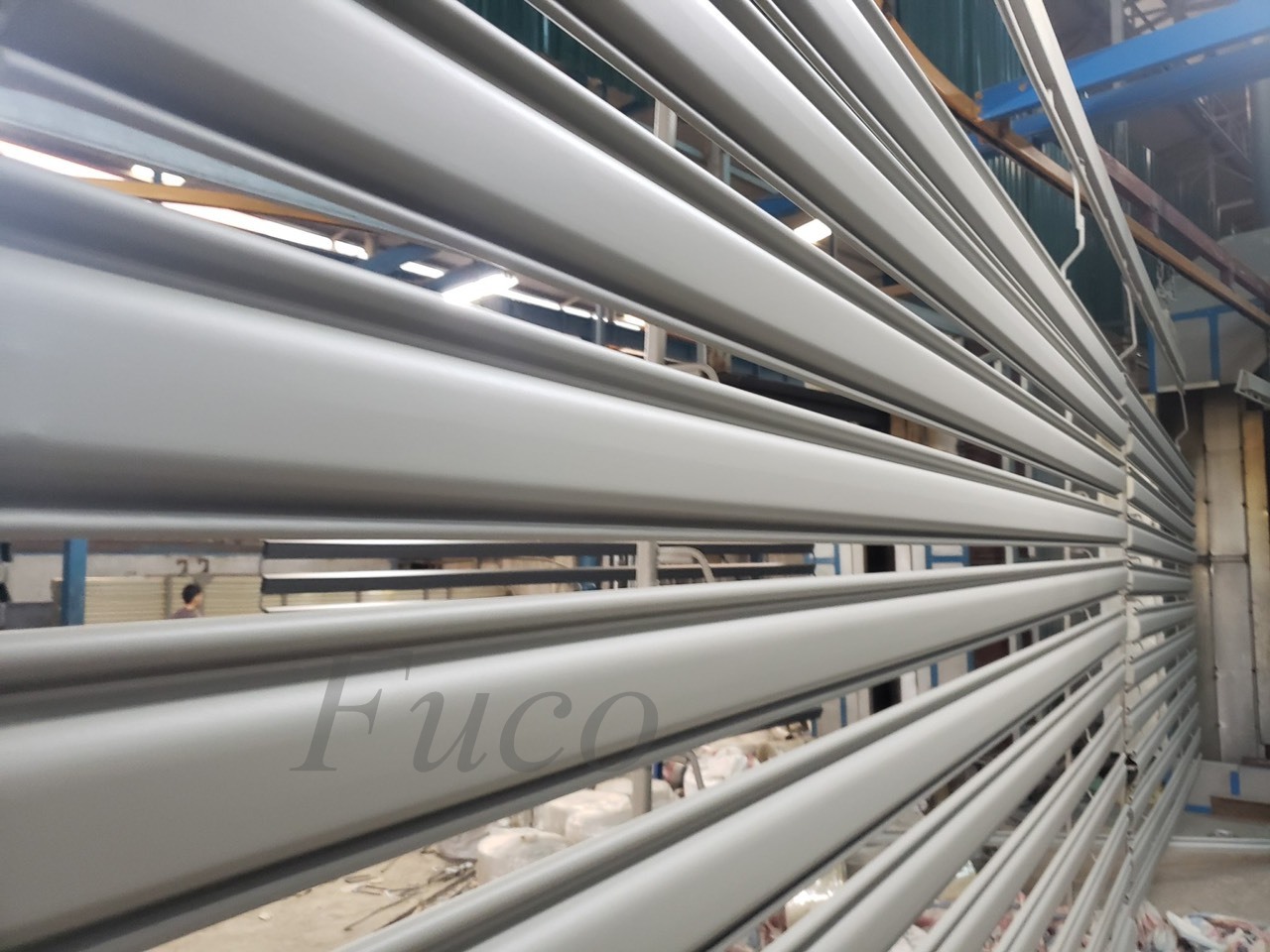 Giá thay lá cửa cuốn thép