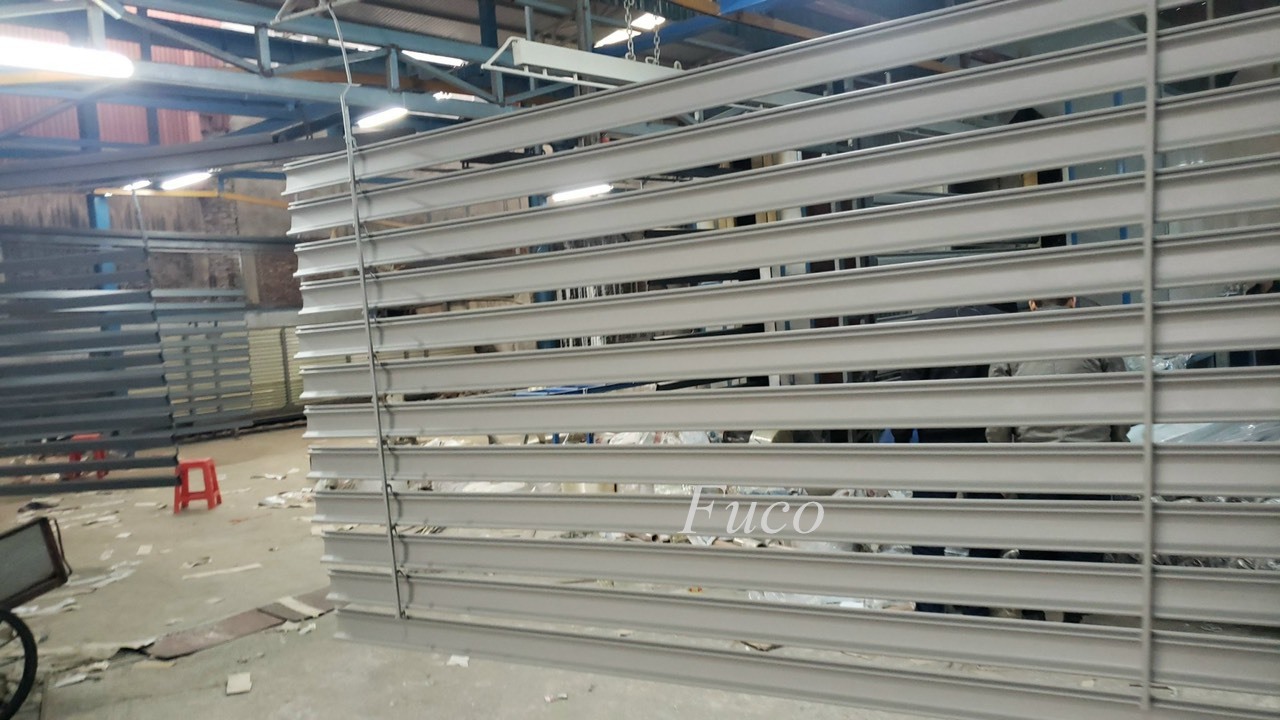 Các mẫu cửa nhà xưởng