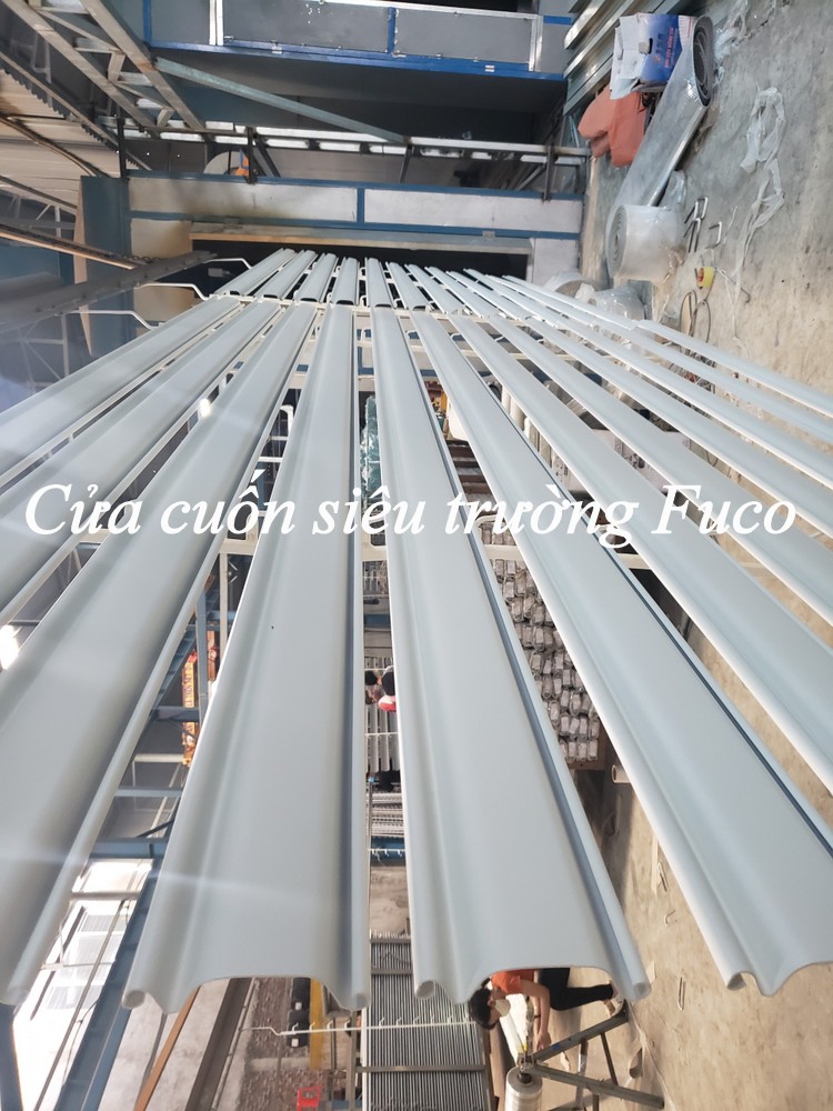 Cửa cuốn khổ lớn