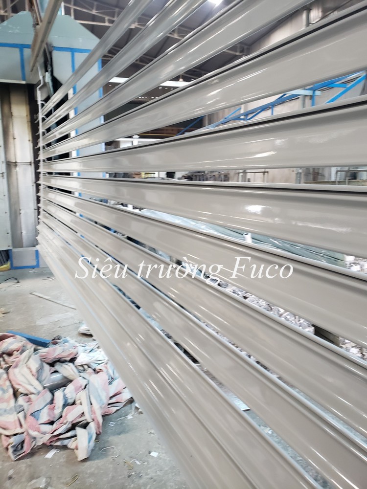 báo giá cửa cuốn siêu trường