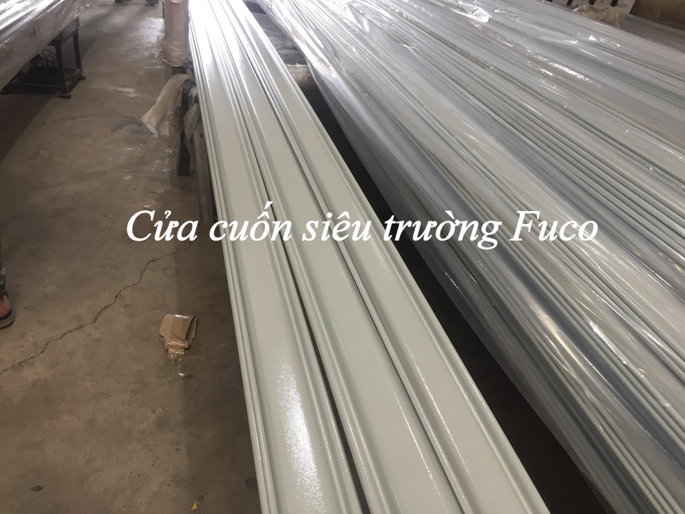 Cửa cuốn khe thoáng siêu trường