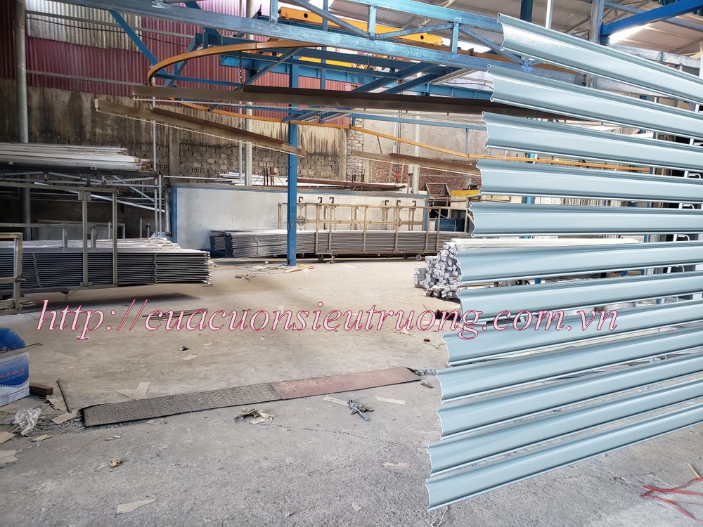 cửa cuốn siêu trường 1.2ly