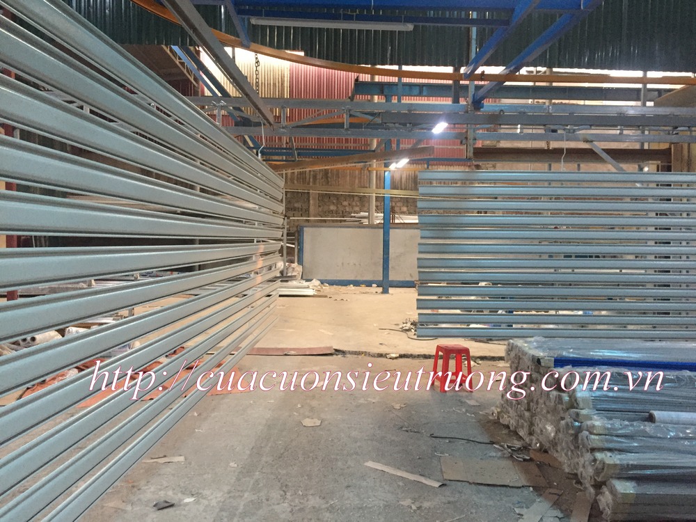 cửa cuốn siêu trường 1.2ly