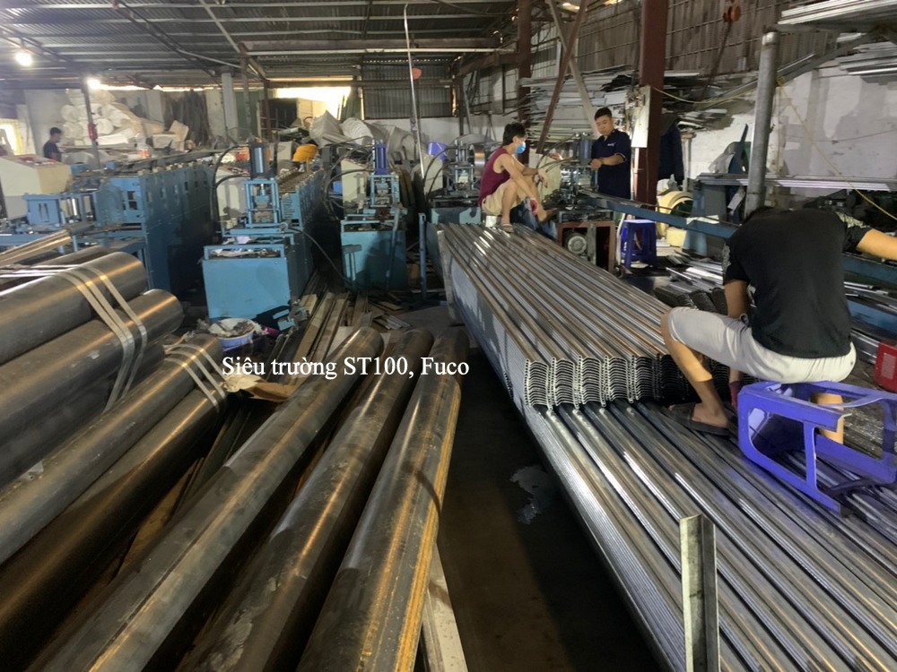 Cửa cuốn siêu trường là gì